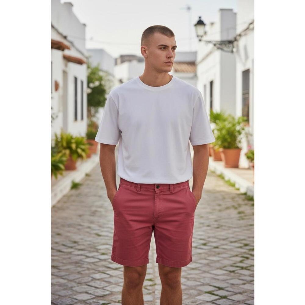 J.Crew Men's 7" Inseam Red Shorts Size 30‎